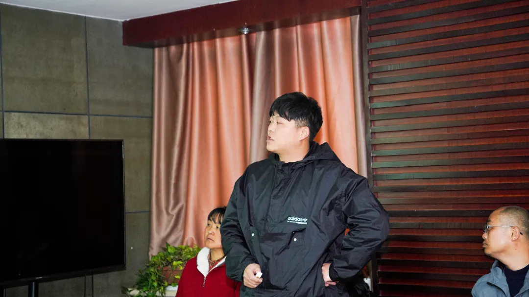 六大茶山2021年終述職圓滿完成，共迎百年榮耀&middot;雙十加冕的2022年